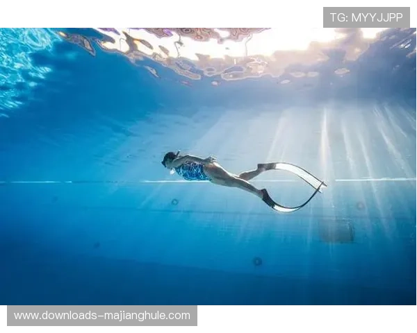 跳水设备革新:压力感应跳板提高动作评估精度