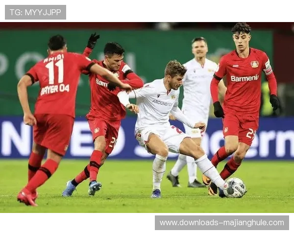 沃尔夫斯堡客场稳守反击展锋芒 高效进攻助力球队赢得关键胜利