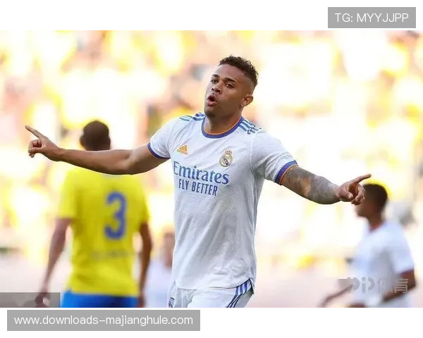 罗德里戈造点后晒照，配文“继续战斗”引热议